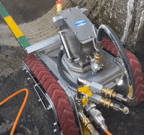S7 Tank Cleaning Robot